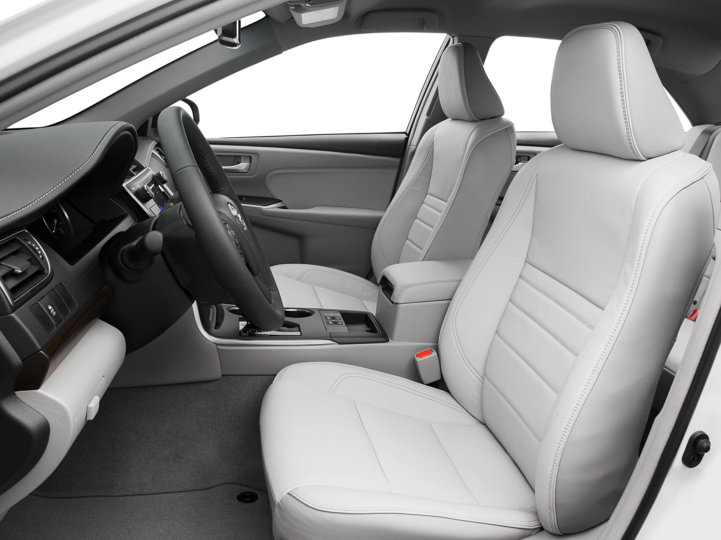 Front Seats, Back Seat, XSE Models, steering wheel
